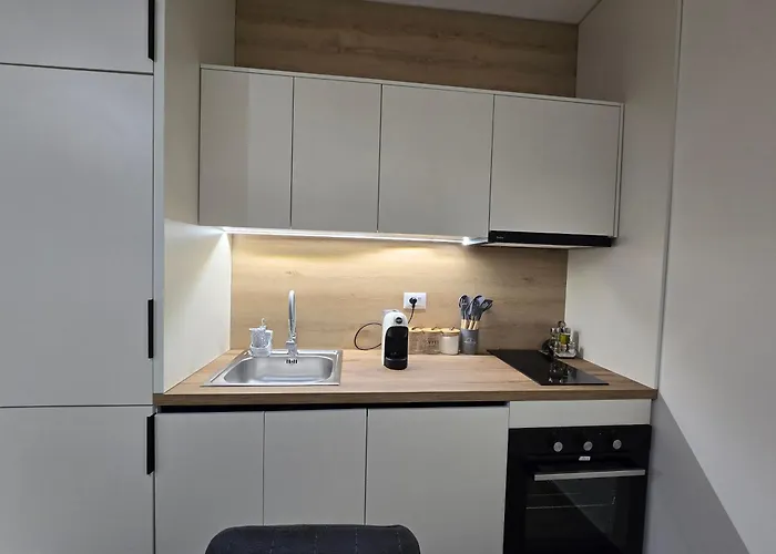 Cityscape Apartman *